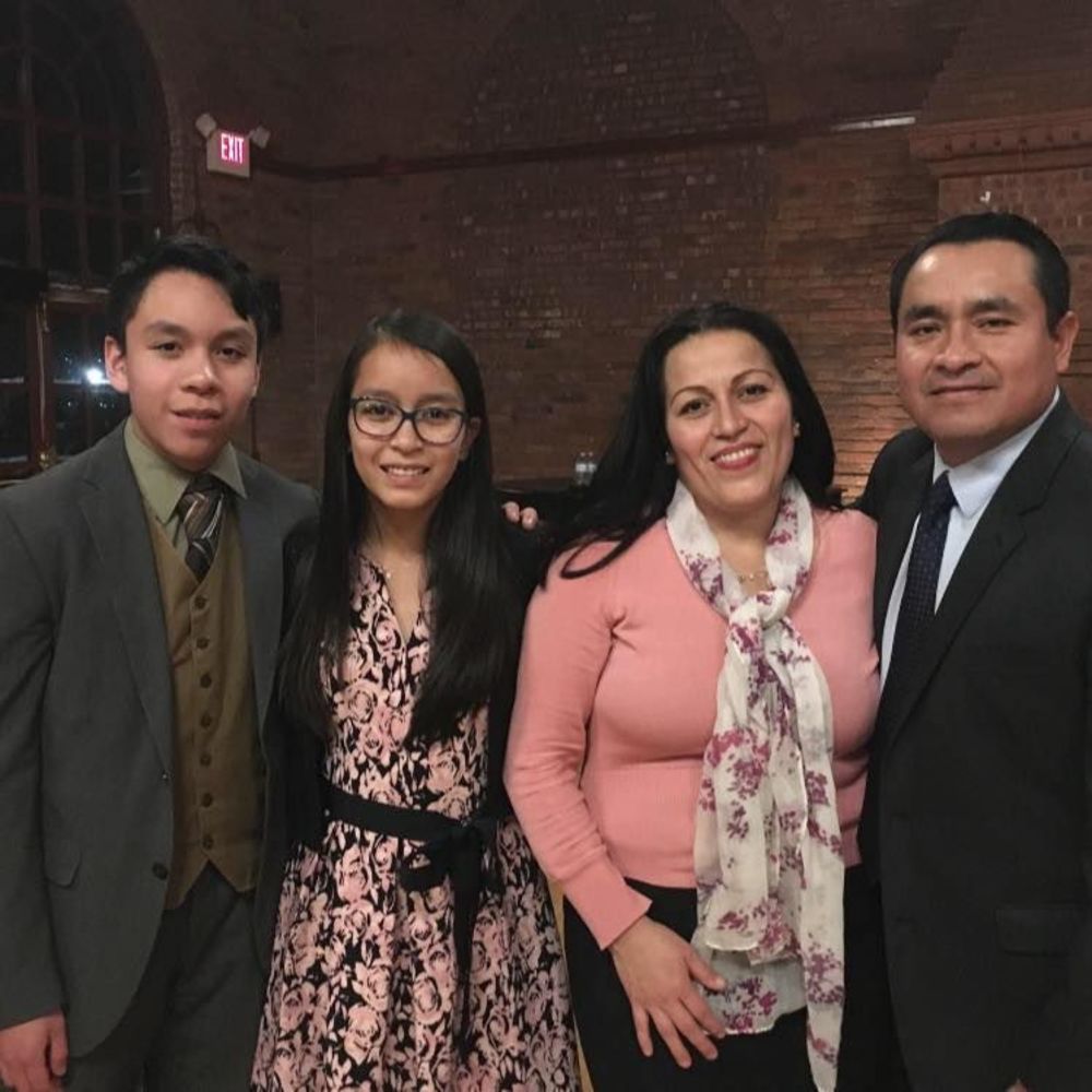 Meet your Posher, Iliana